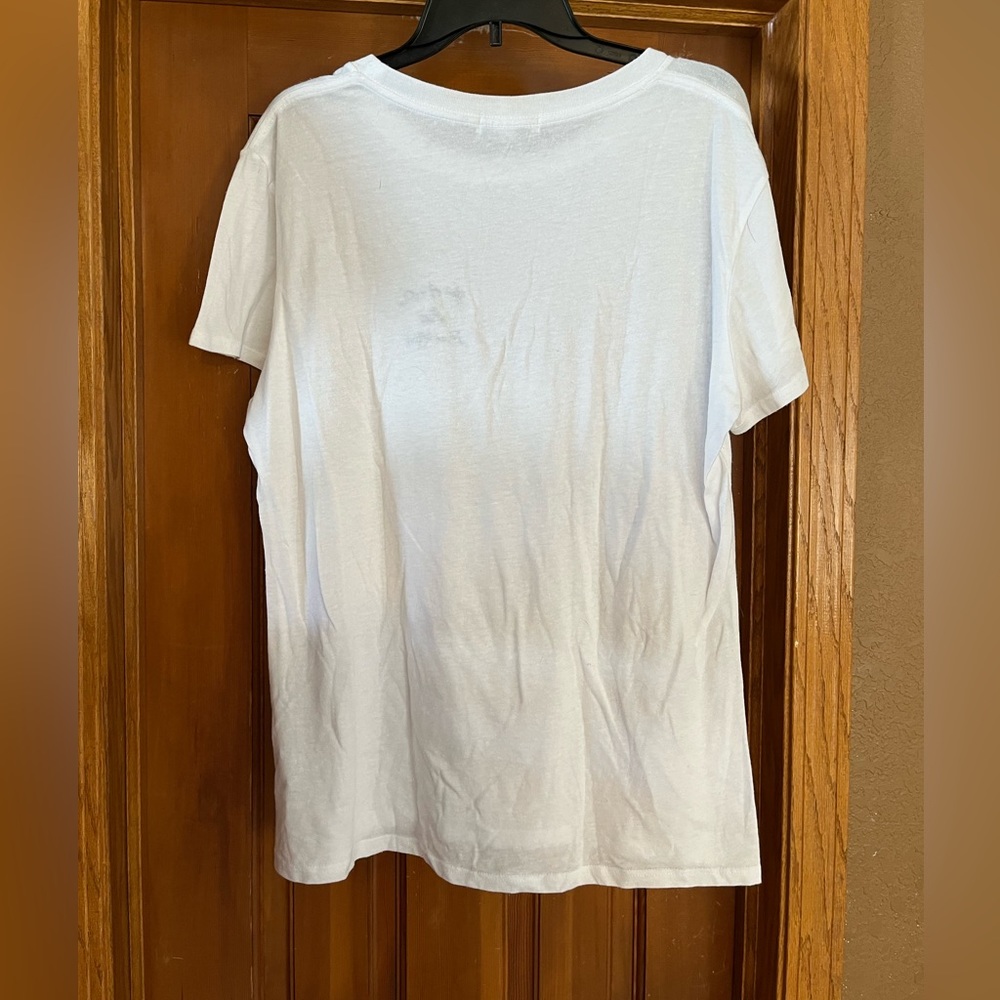 Suburban Riot tee - Picture 2 of 3